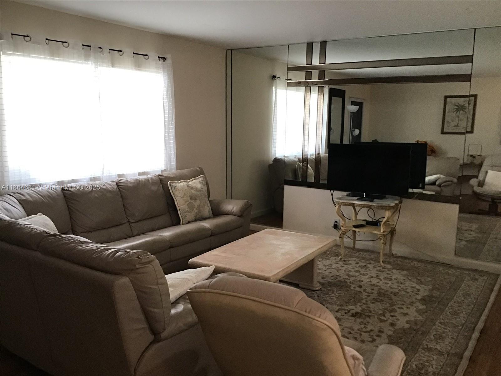 KINGS POINT SAXONY CONDOS - Residential Lease