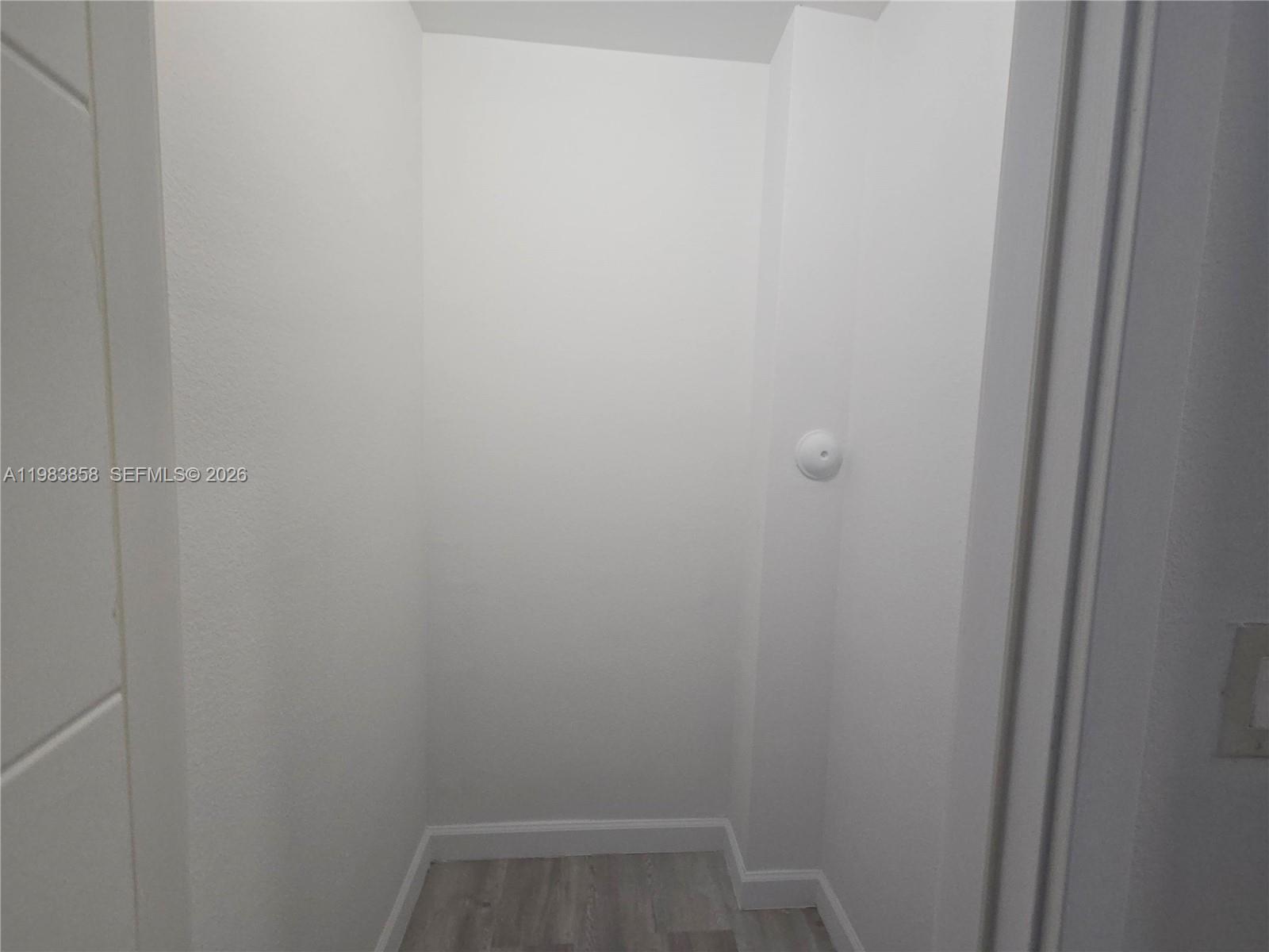 PARADISE GARDENS - Residential Lease