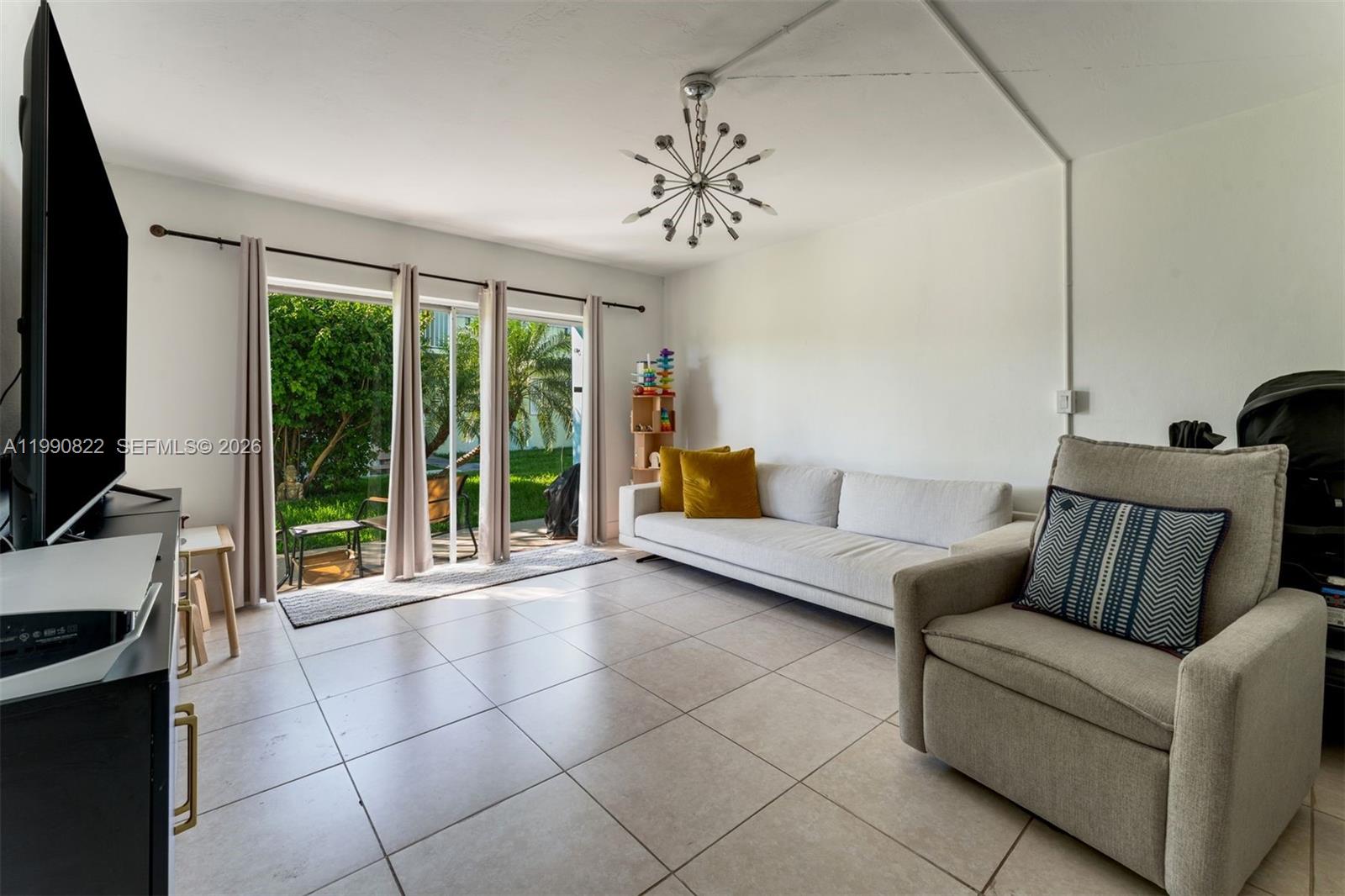 VILLAGE AT DADELAND CONDO - Residential