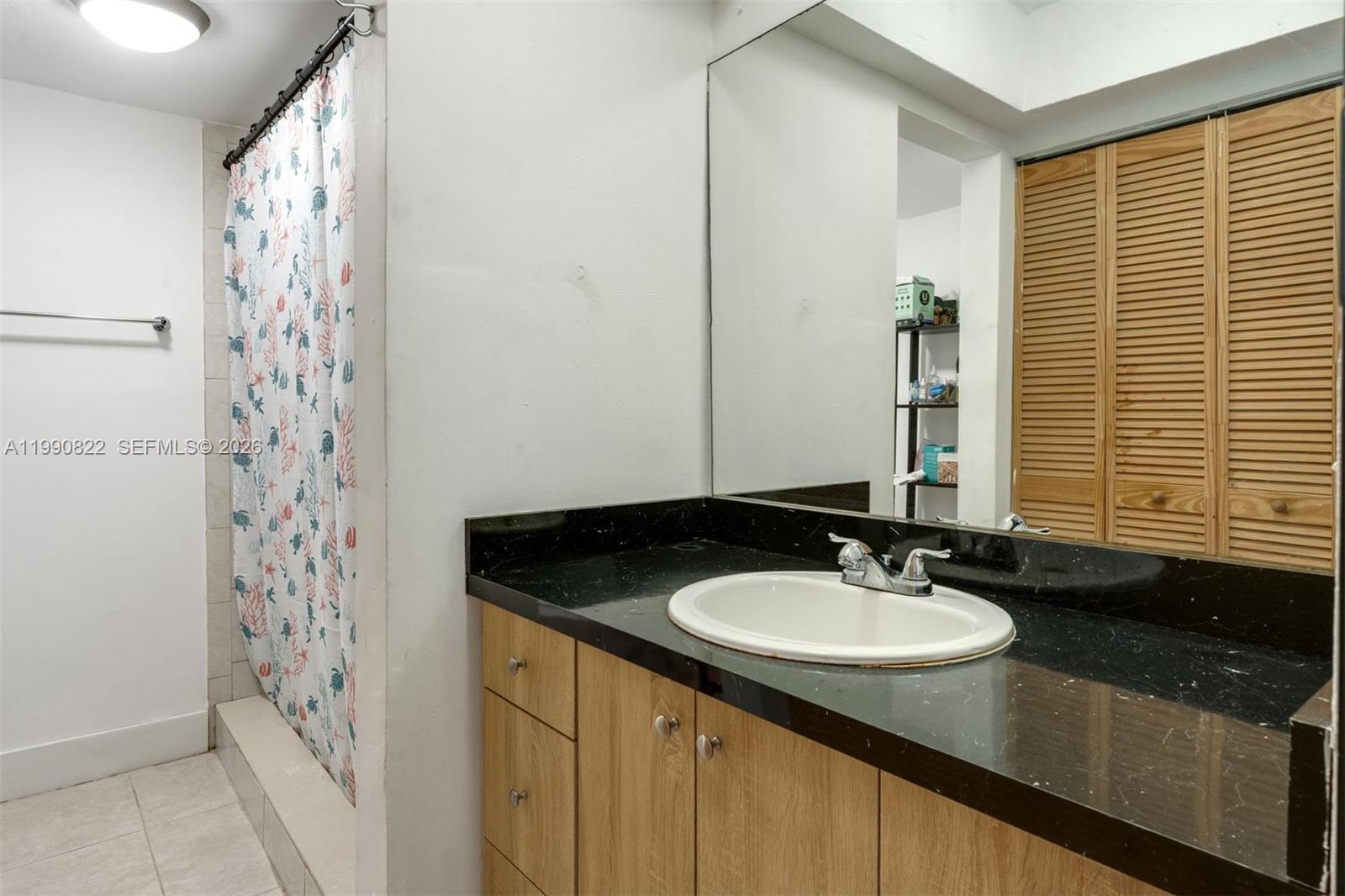 VILLAGE AT DADELAND CONDO - Residential