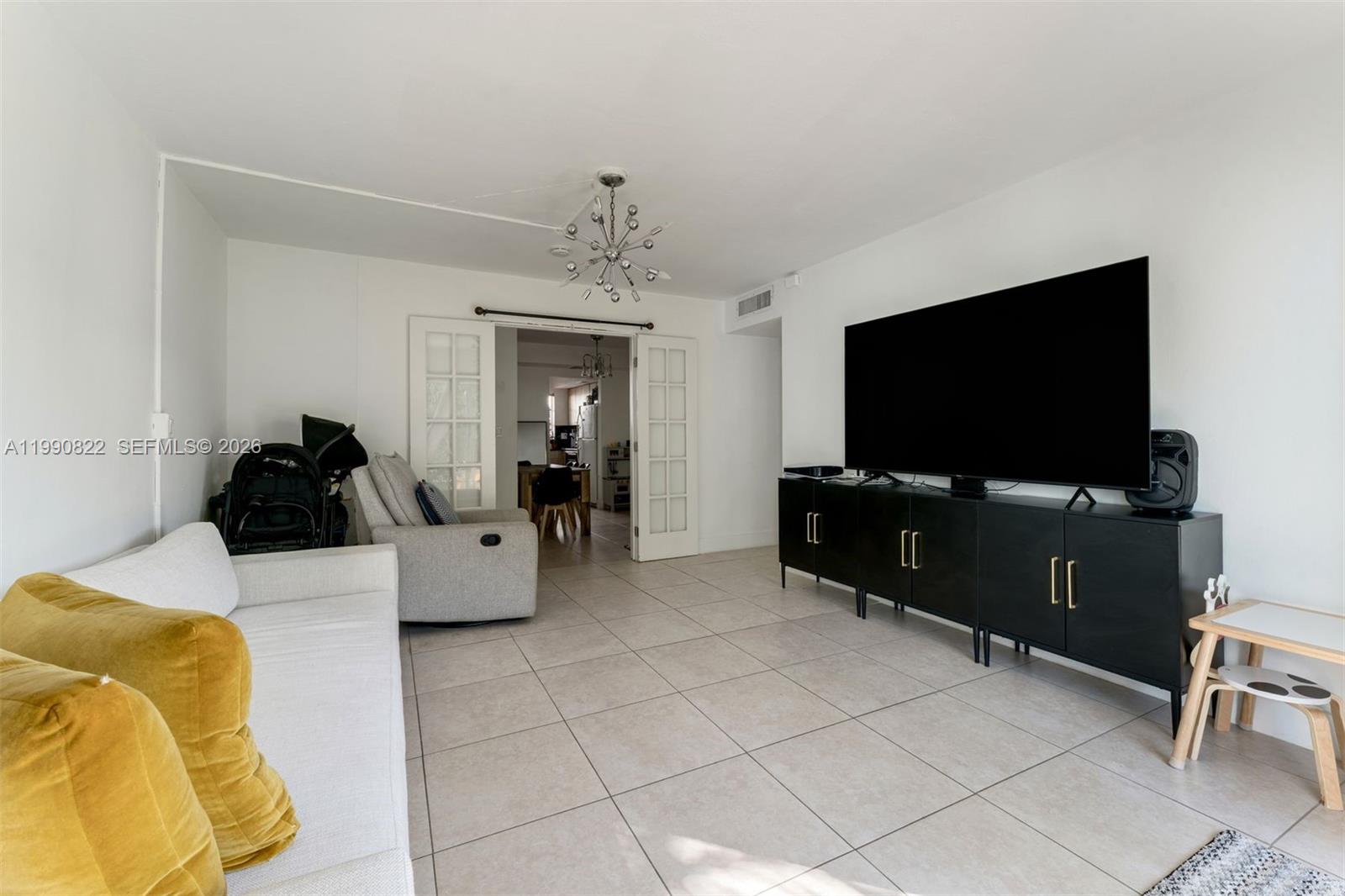 VILLAGE AT DADELAND CONDO - Residential