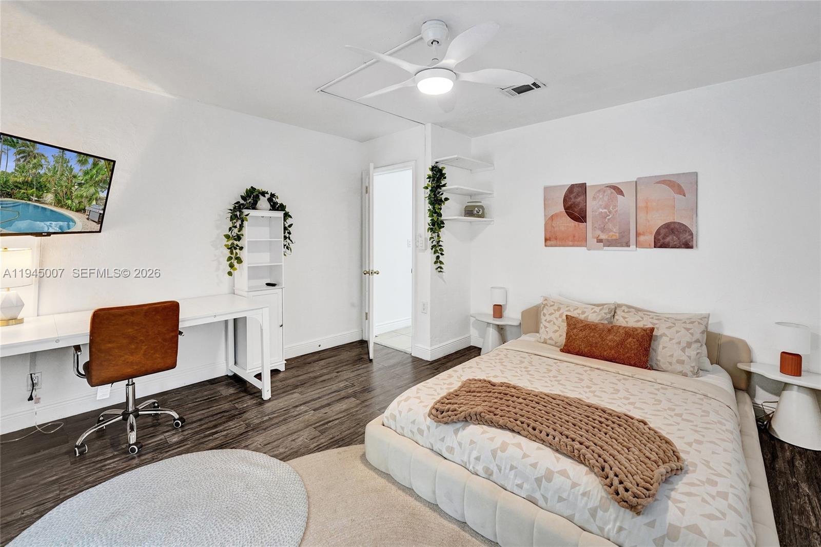 WILTON MANORS CORAL POINT - Residential