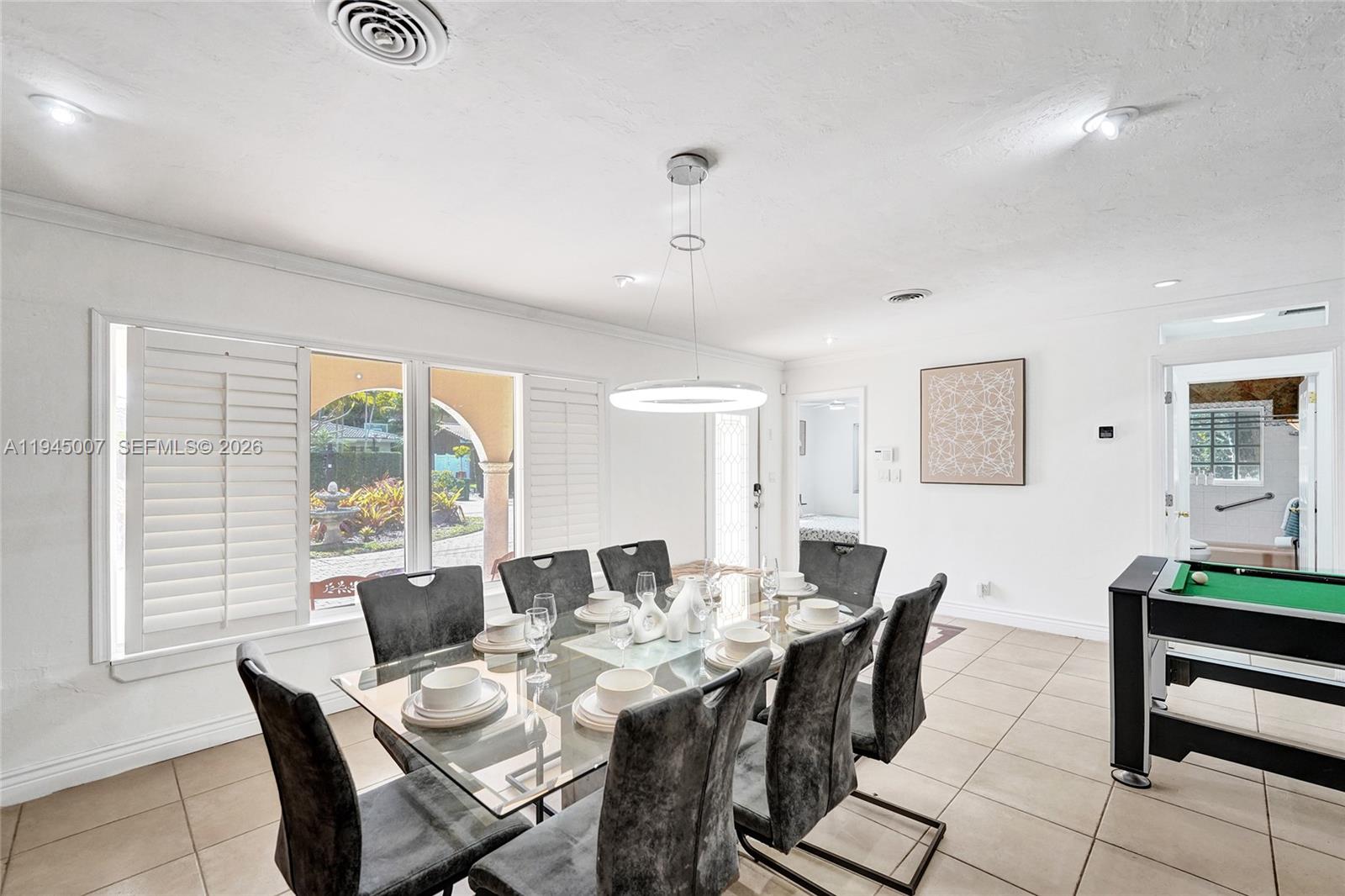 WILTON MANORS CORAL POINT - Residential