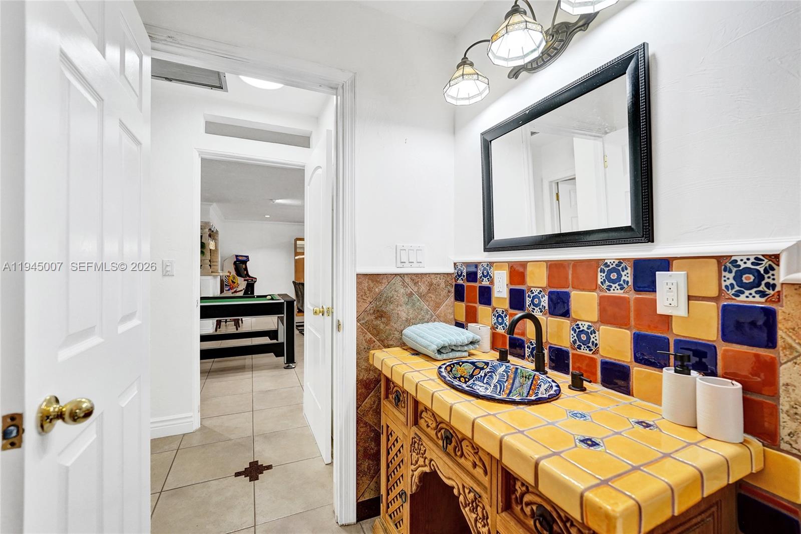 WILTON MANORS CORAL POINT - Residential