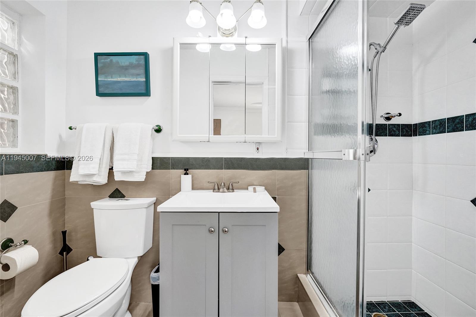 WILTON MANORS CORAL POINT - Residential