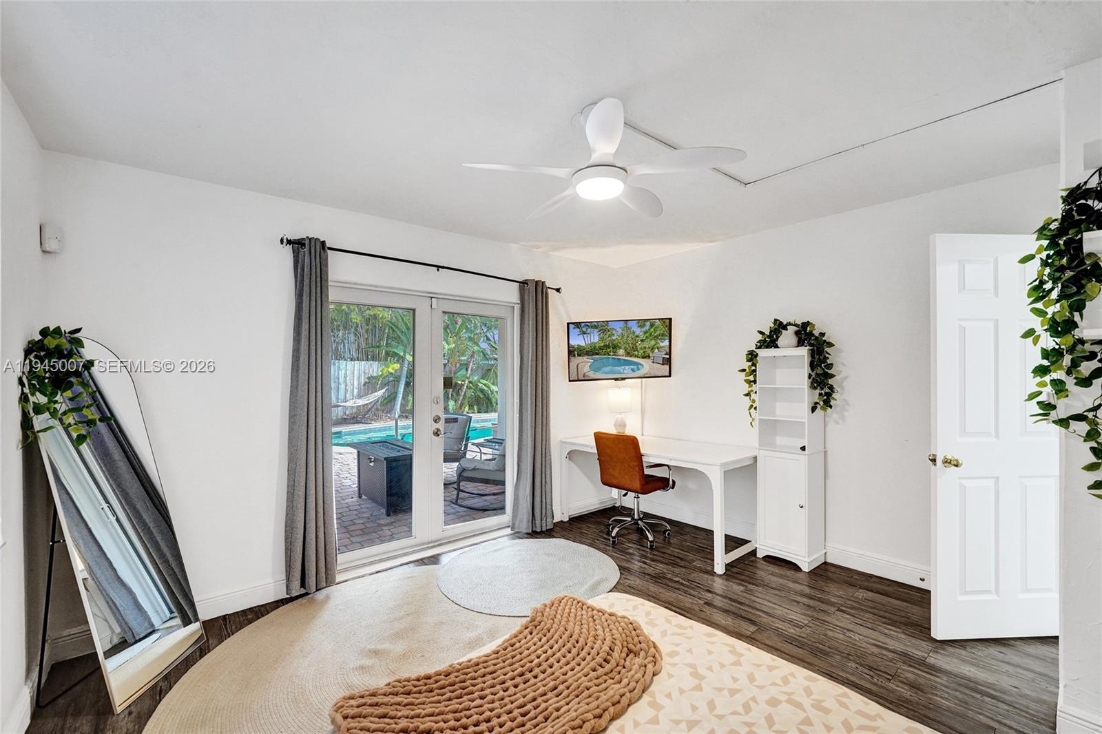 WILTON MANORS CORAL POINT - Residential