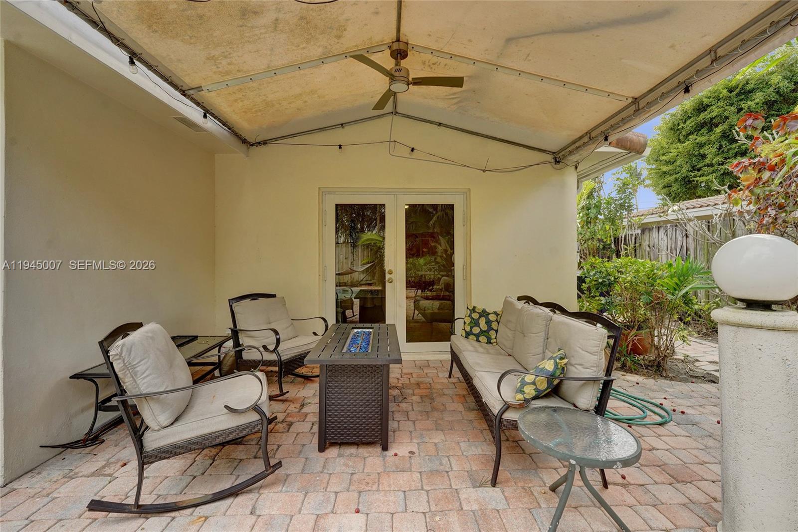 WILTON MANORS CORAL POINT - Residential