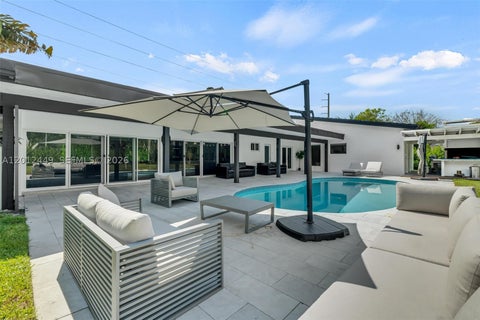 Photo of 6200 SW 118th St, Pinecrest, FL 33156 (MLS # A12012449)
