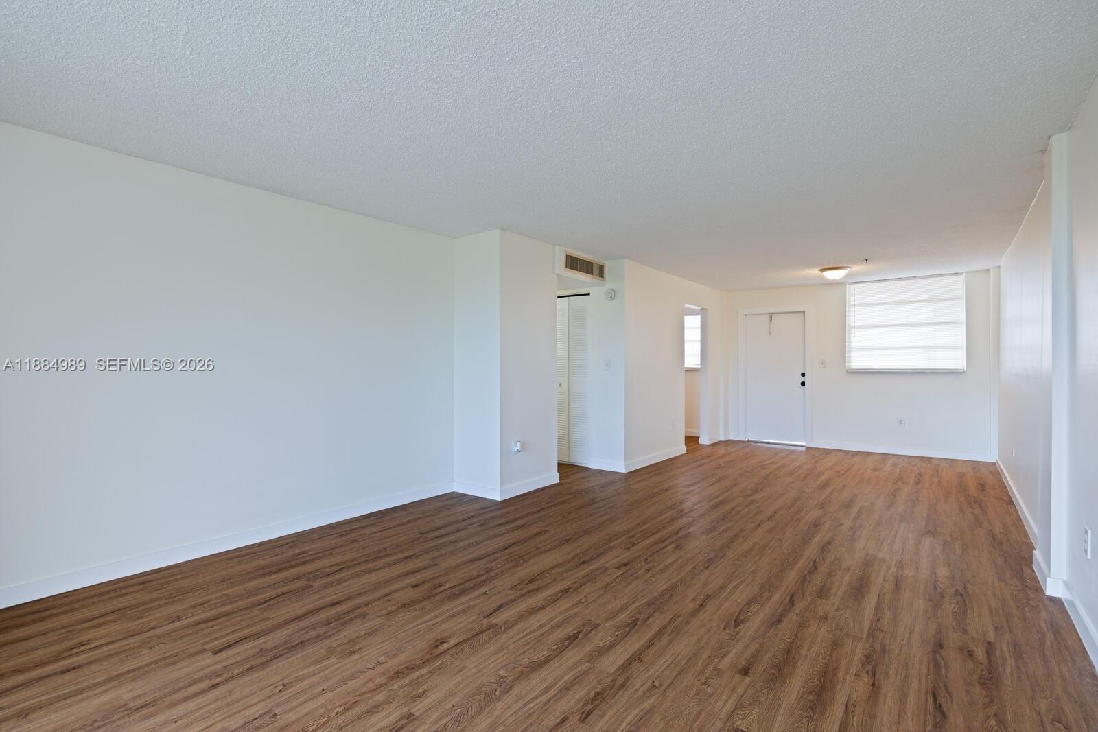 EL CONQUISTADOR NORTH CON - Residential