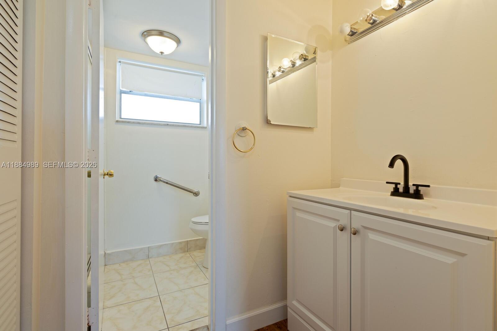 EL CONQUISTADOR NORTH CON - Residential