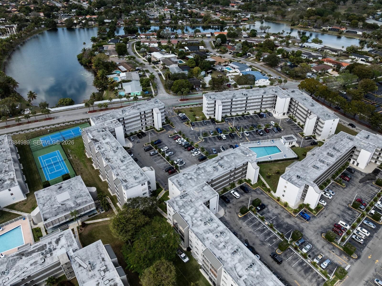 EL CONQUISTADOR NORTH CON - Residential