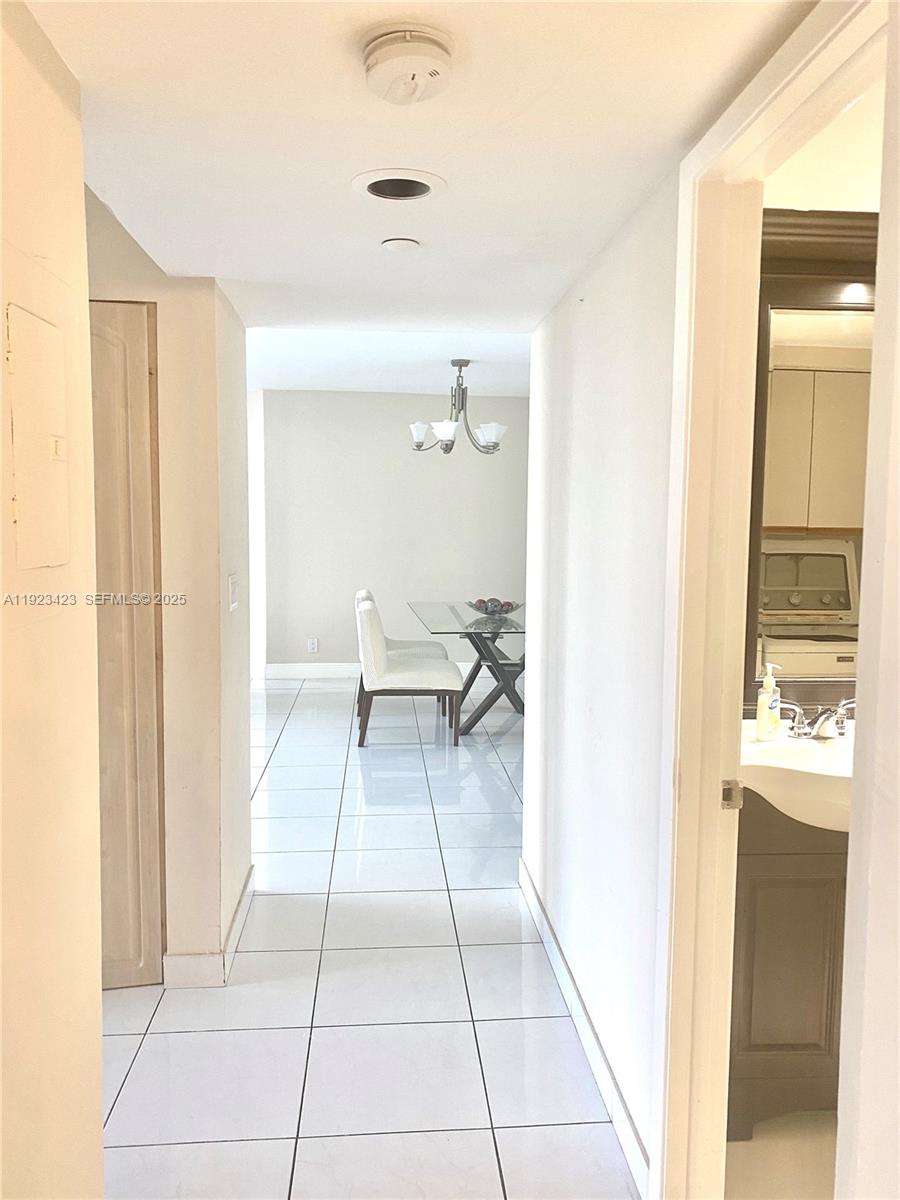 MYSTIC POINTE CONDO NO TW - Residential