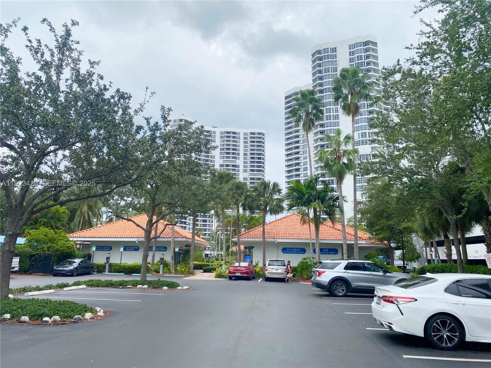 MYSTIC POINTE CONDO NO TW - Residential