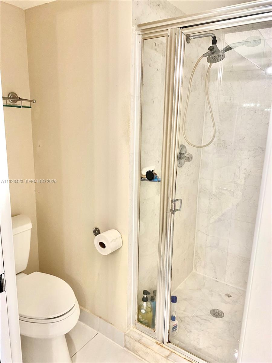 MYSTIC POINTE CONDO NO TW - Residential