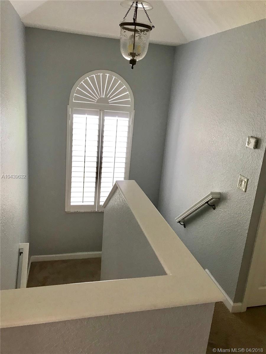 GABLES AT NORTHLAKE 1 - Residential Lease