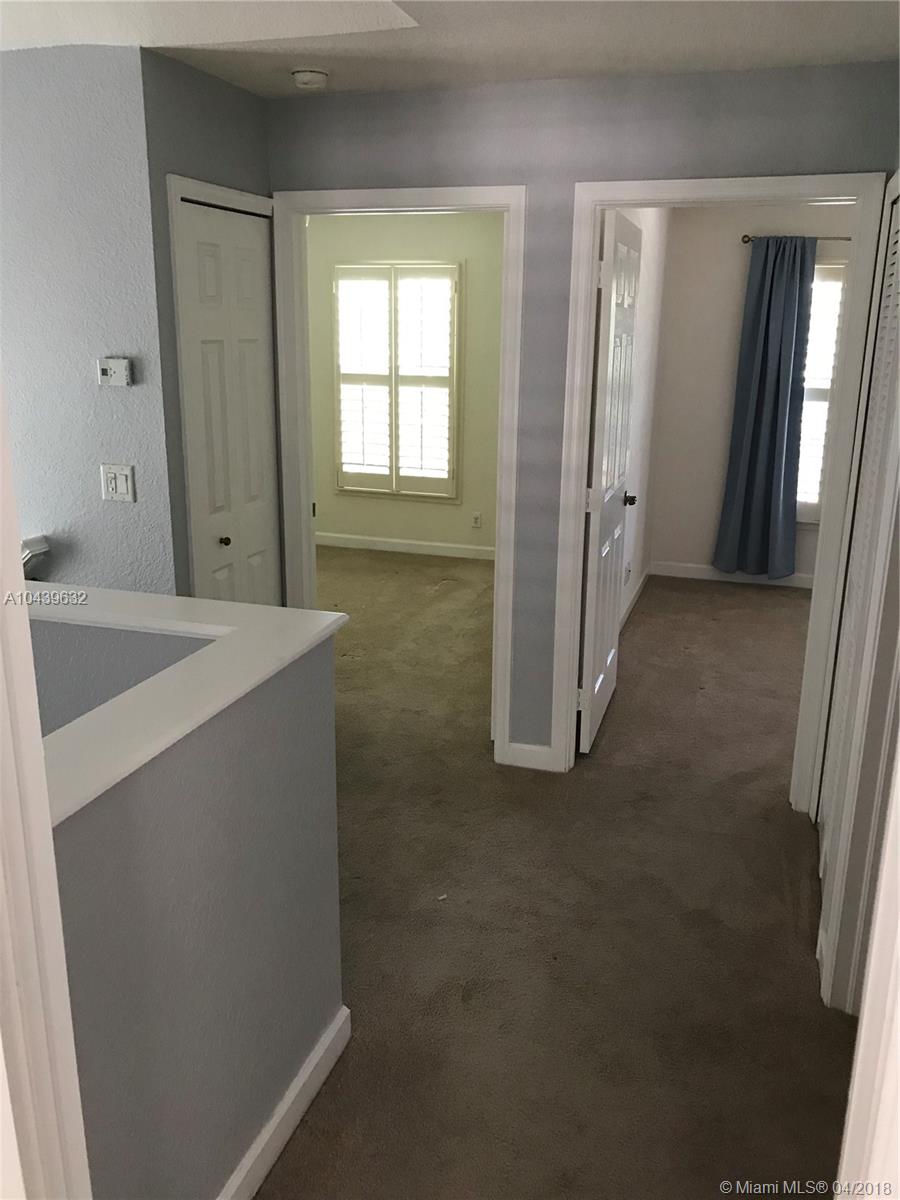 GABLES AT NORTHLAKE 1 - Residential Lease