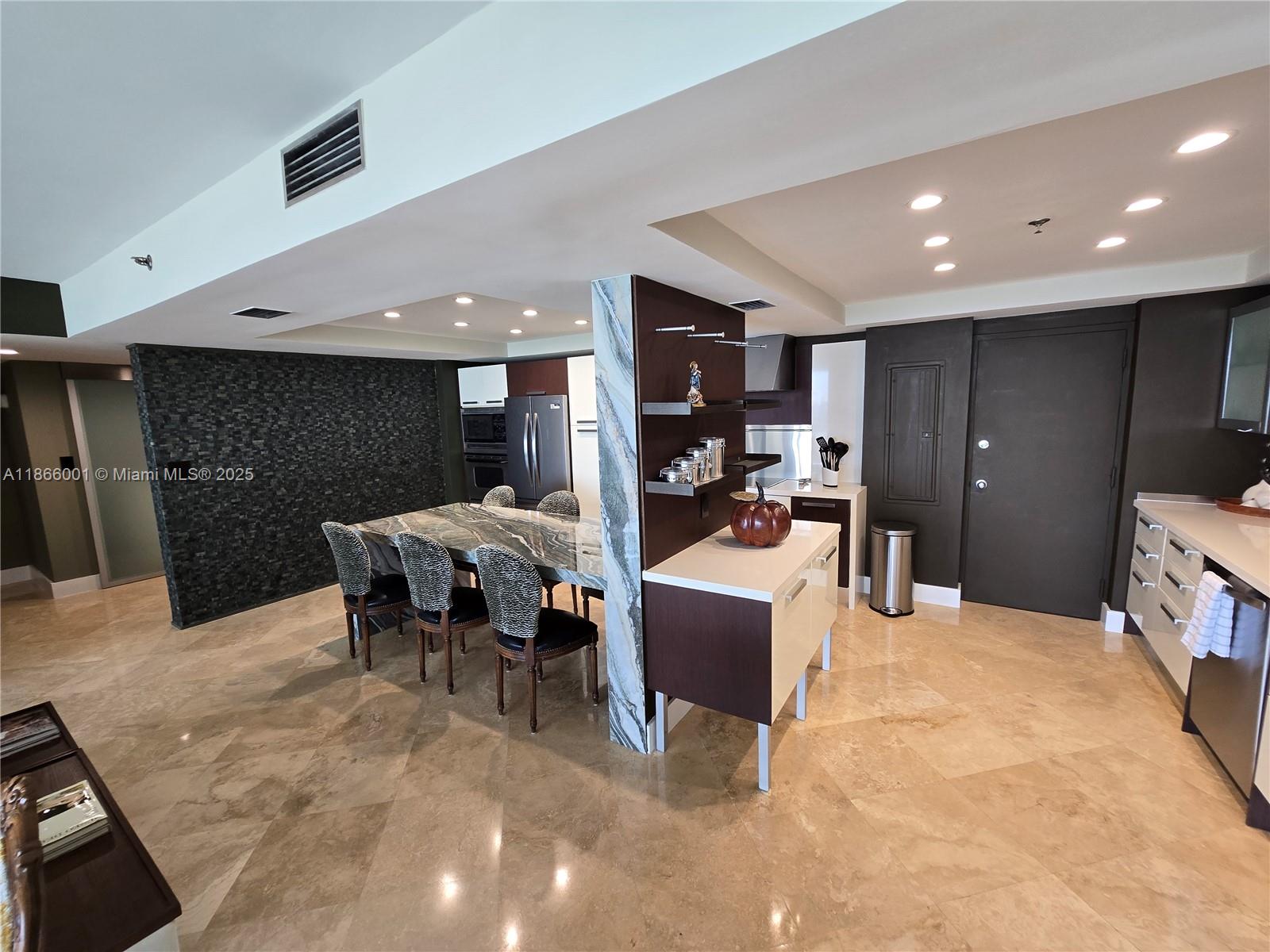 JOCKEY CLUB III CONDO - Residential Lease