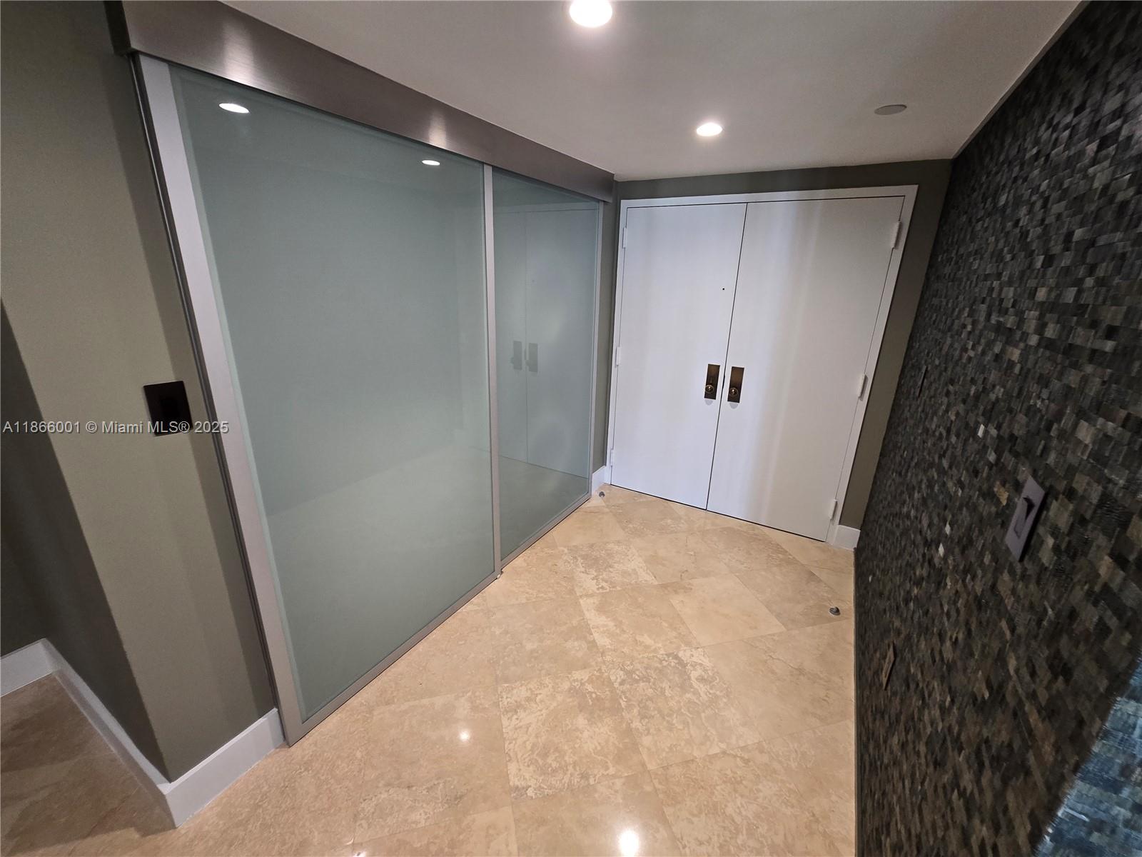 JOCKEY CLUB III CONDO - Residential Lease