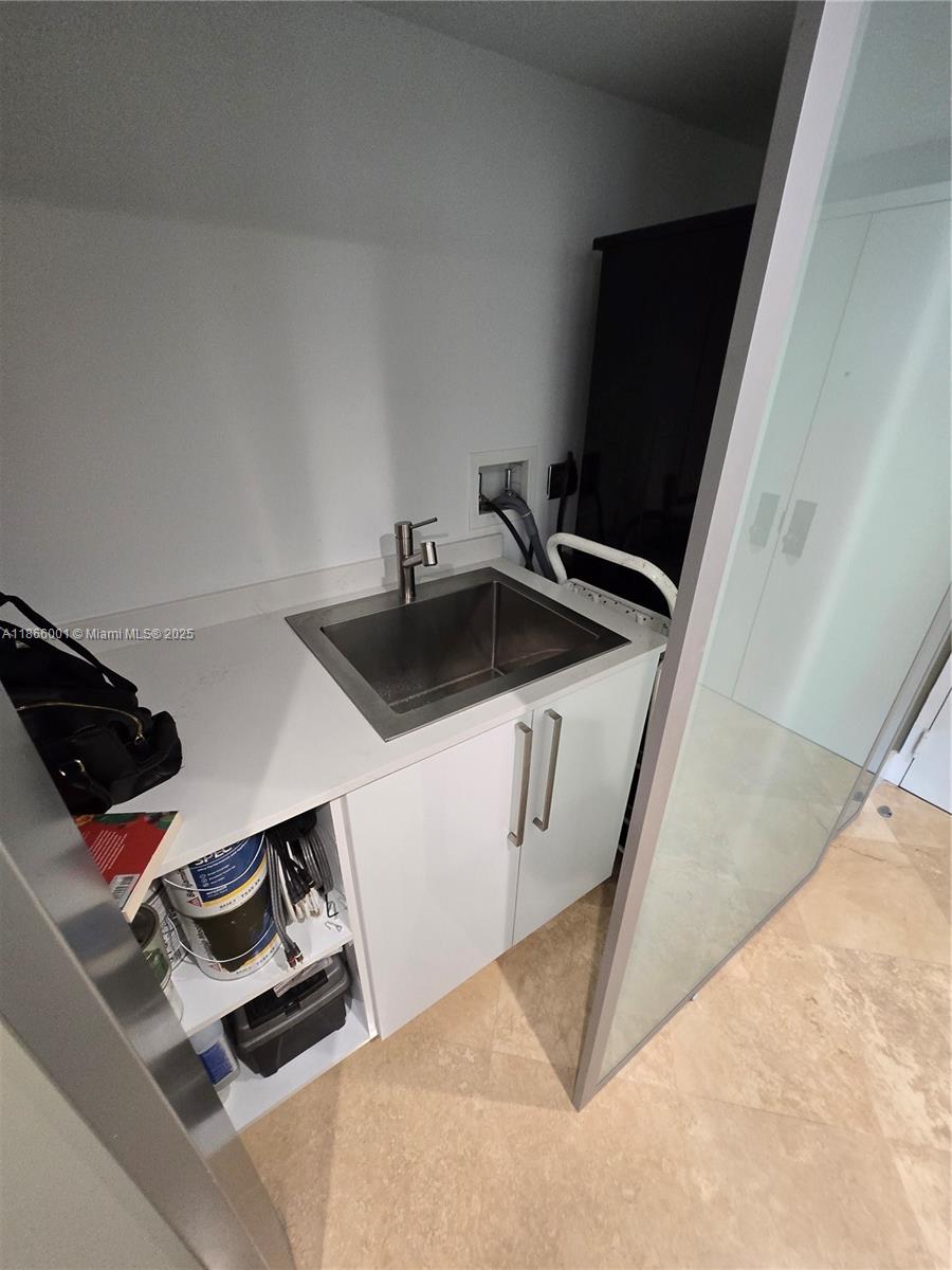 JOCKEY CLUB III CONDO - Residential Lease