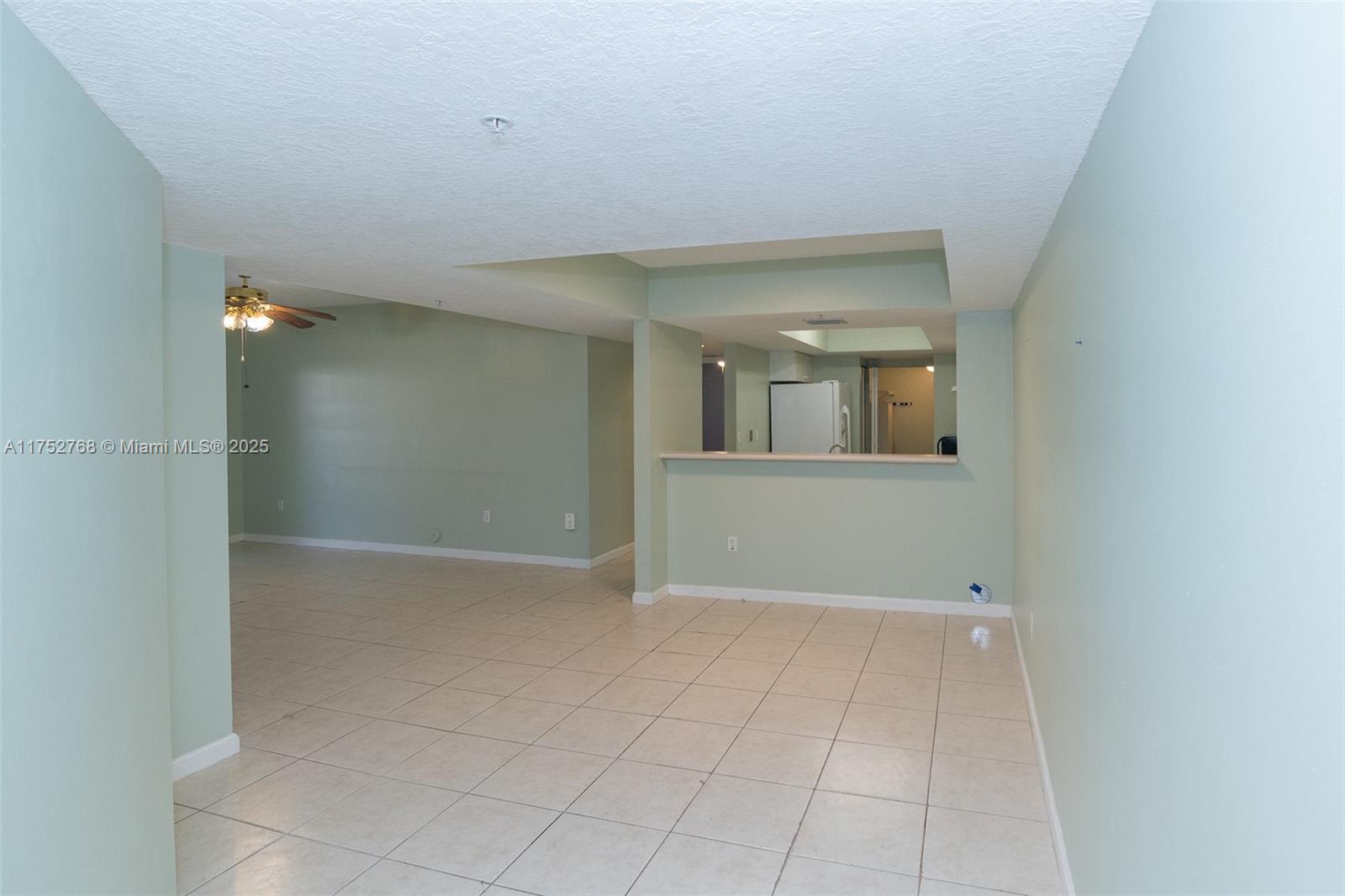 TARA II CONDO - Residential