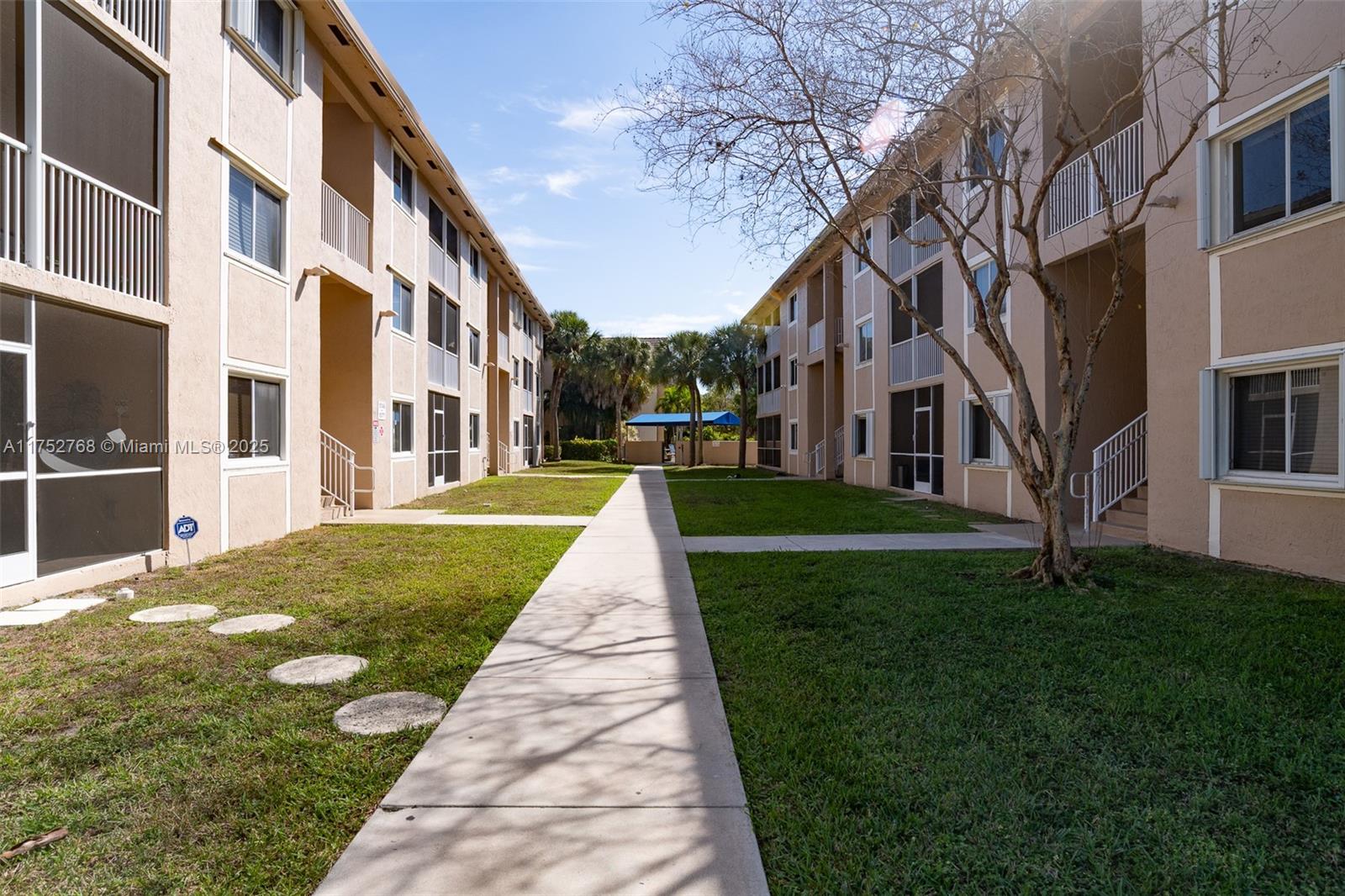 TARA II CONDO - Residential