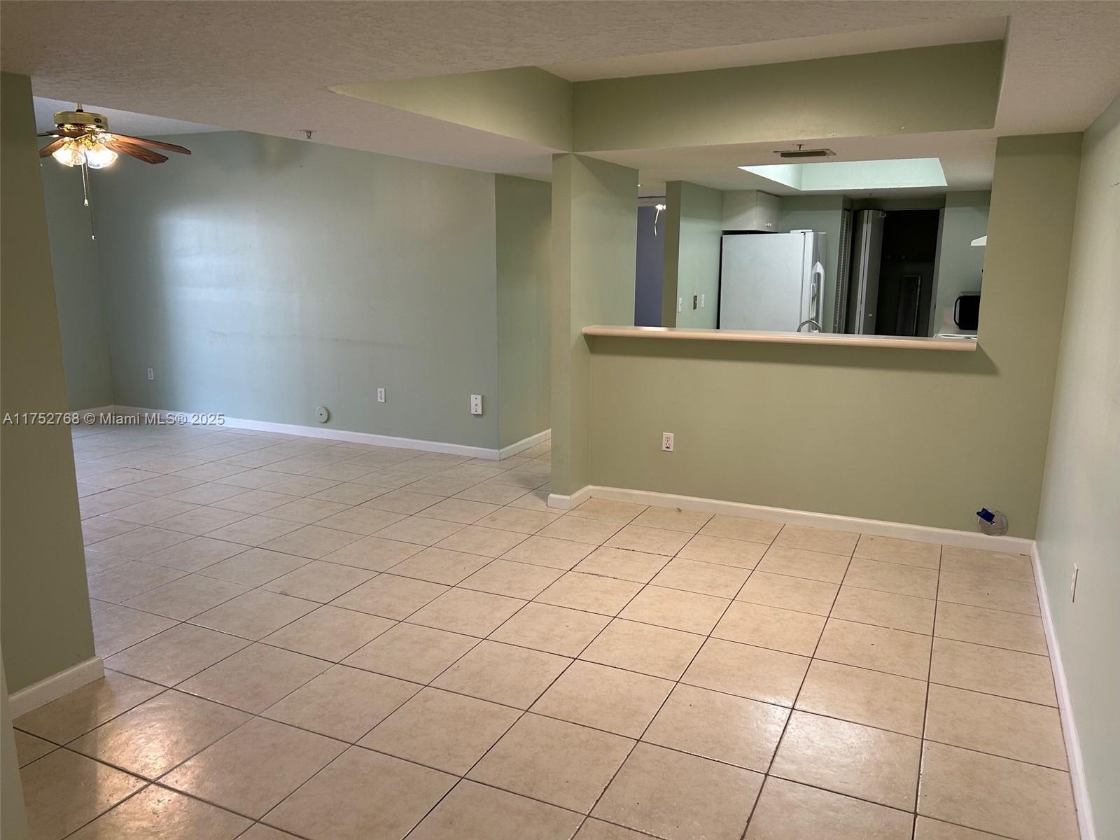 TARA II CONDO - Residential