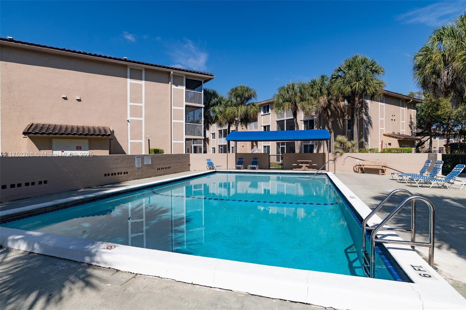 TARA II CONDO - Residential