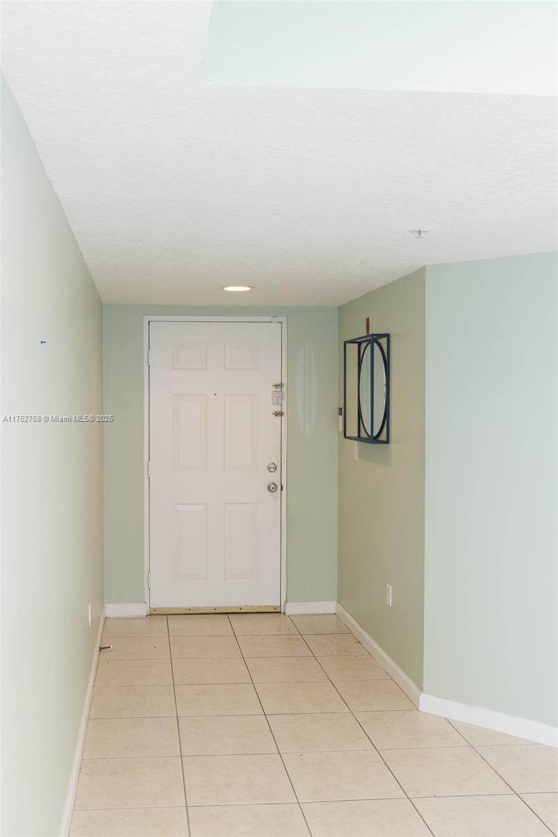 TARA II CONDO - Residential