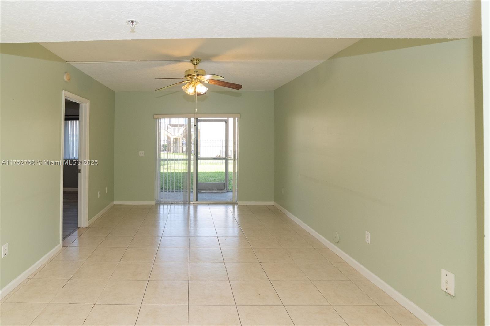 TARA II CONDO - Residential