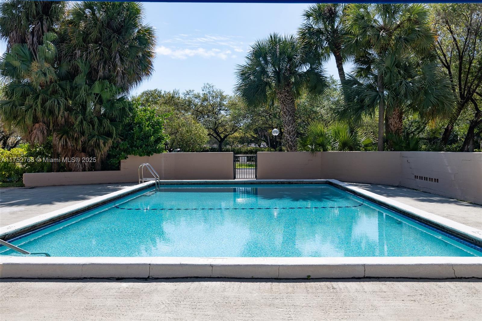TARA II CONDO - Residential