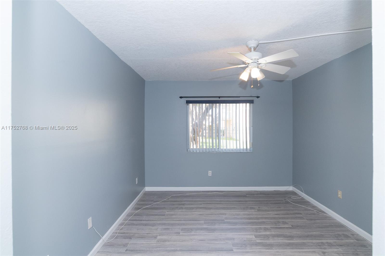 TARA II CONDO - Residential