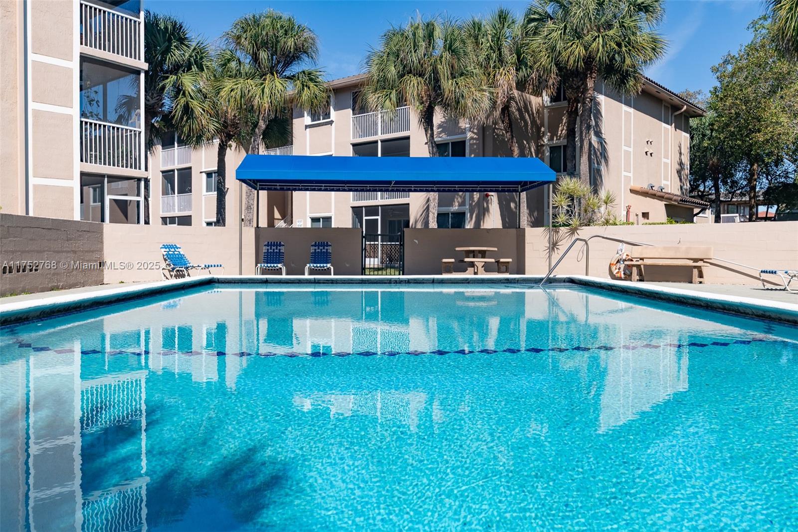 TARA II CONDO - Residential