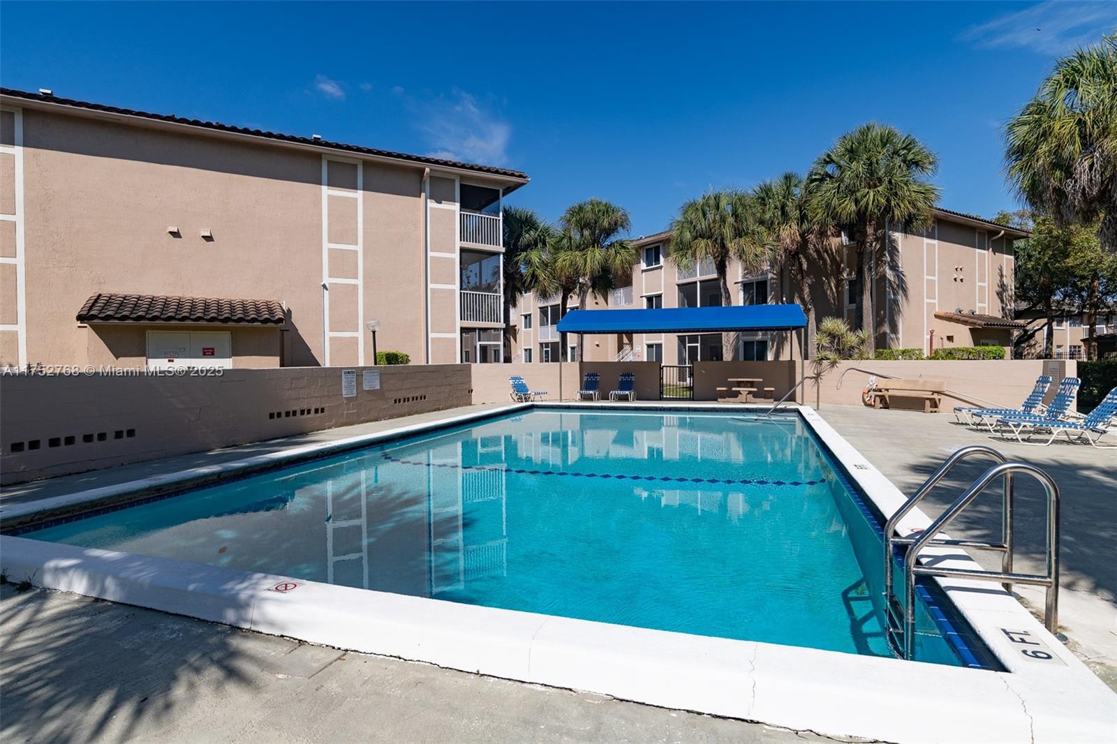 TARA II CONDO - Residential