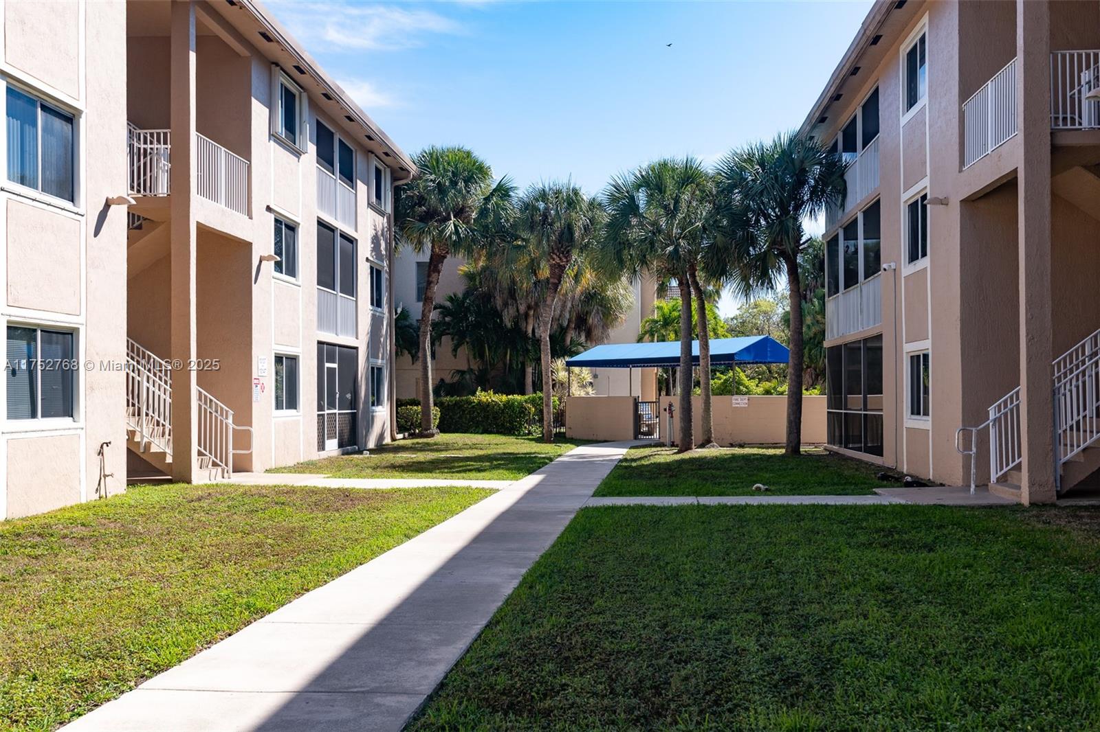 TARA II CONDO - Residential