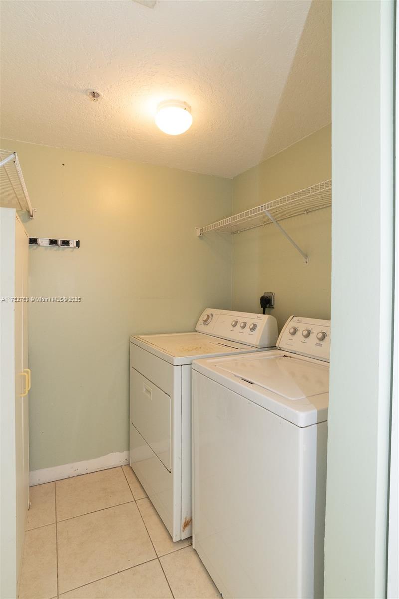 TARA II CONDO - Residential