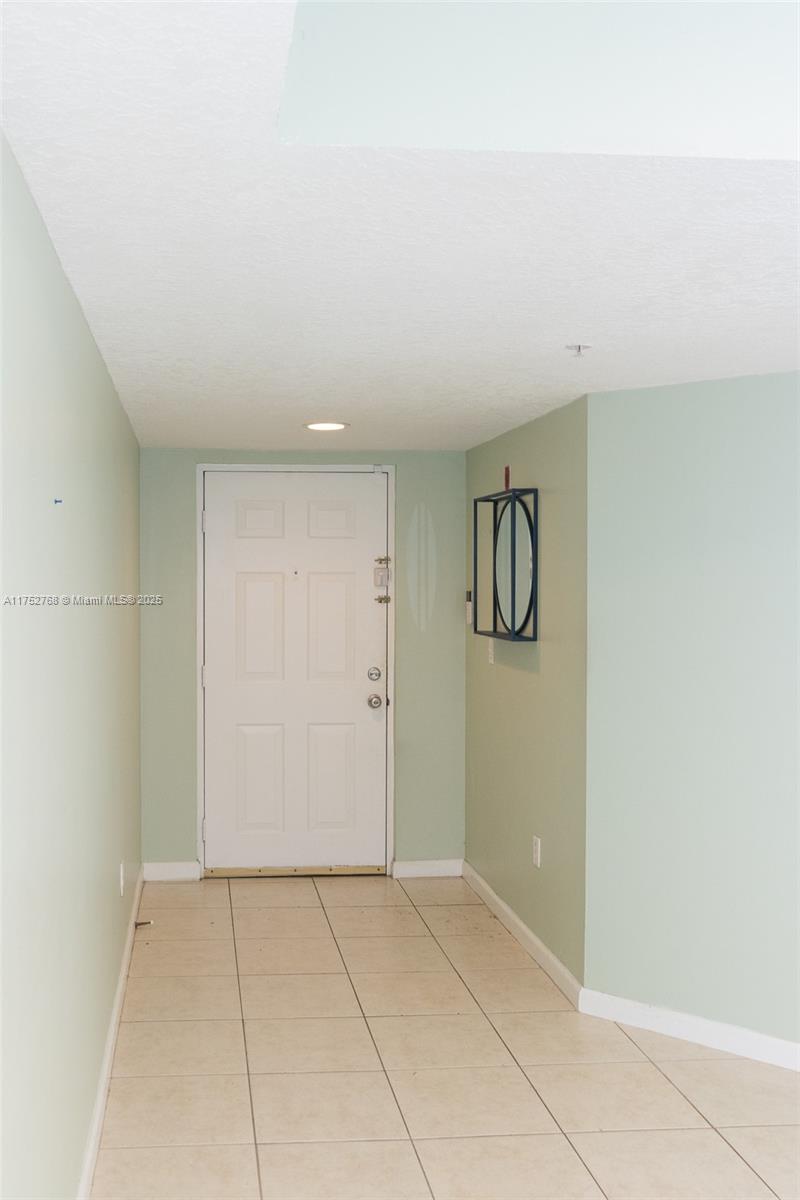 TARA II CONDO - Residential