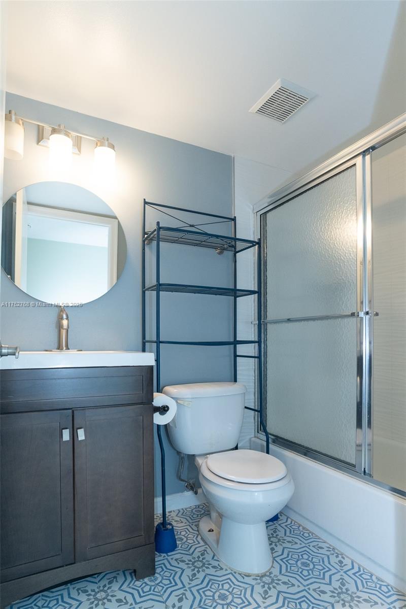 TARA II CONDO - Residential