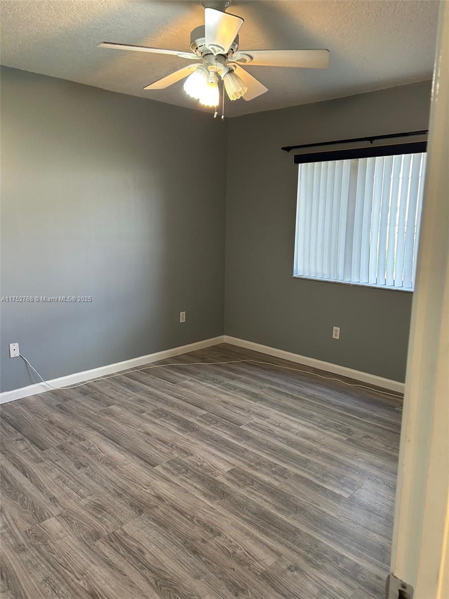 TARA II CONDO - Residential