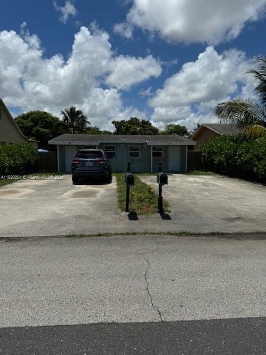 RUN DON'T WALK...... Great investment opportunity this 1/1 & 1/1 Duplex is located in the center of Delray Beach off of Atlantic Ave, minutes from the ocean and all the tourist attractions. Property needs TLC and CASH ONLY Buyers................. New Permitted Wooden Fence. One fully remodeled guest bathroom in one of the units. Huge, oversized lot with huge backyard area and room for a pool and more.