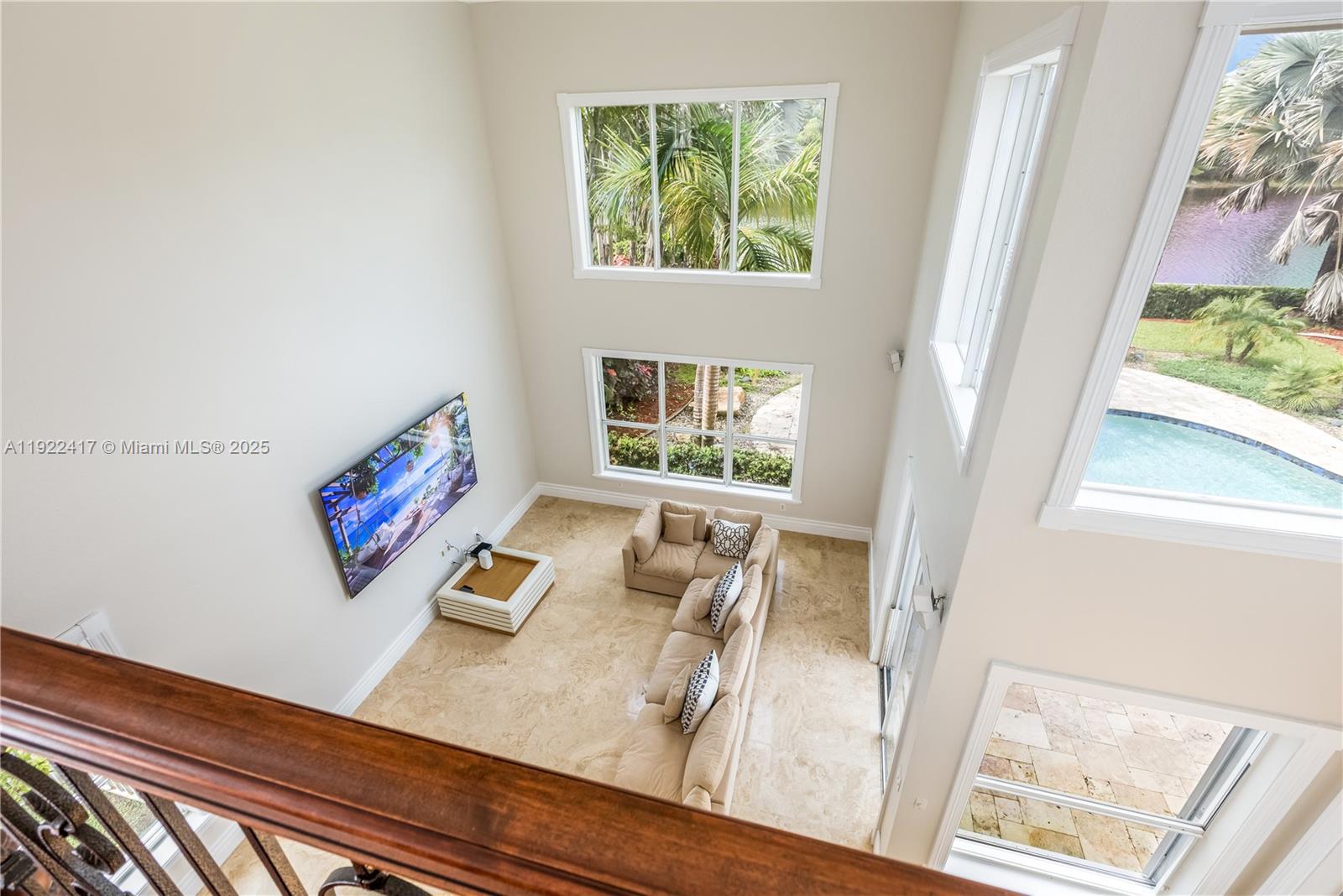 SUNSET LAKES PLAT THREE - Residential