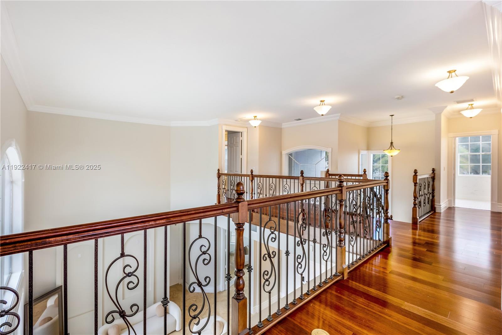 SUNSET LAKES PLAT THREE - Residential