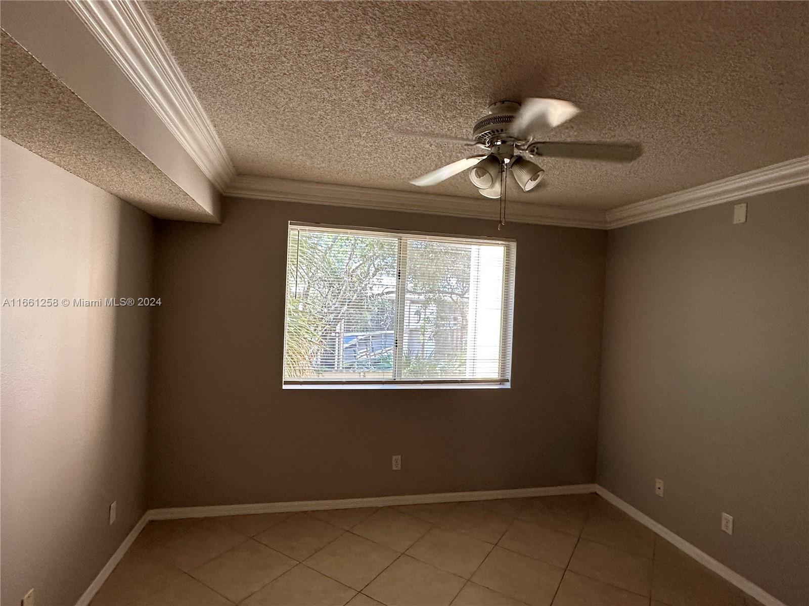 NOB HILL LANDINGS CONDOMI - Residential Lease