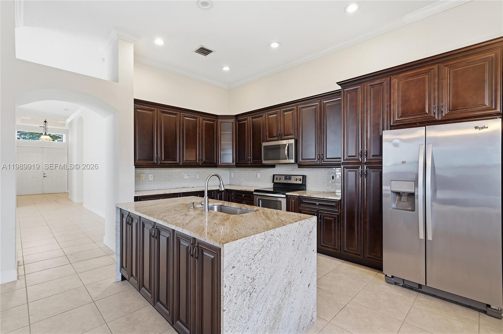 AVALON ESTATES - Residential