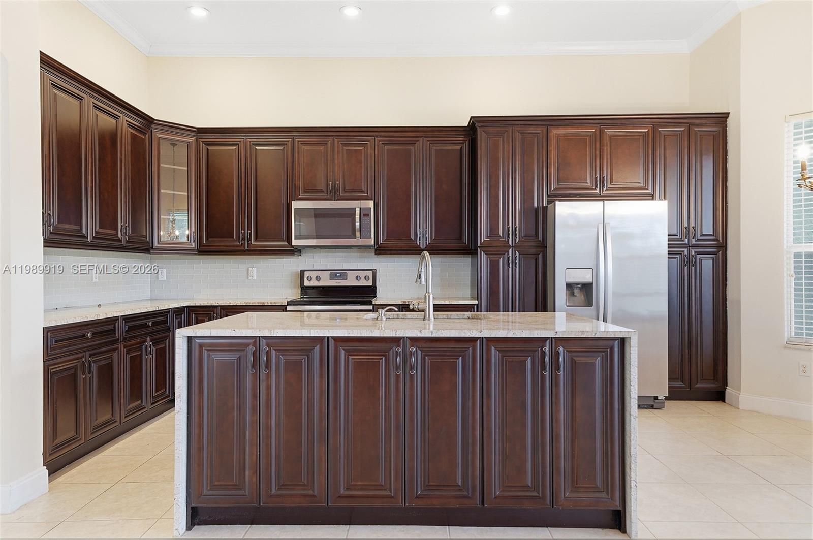 AVALON ESTATES - Residential