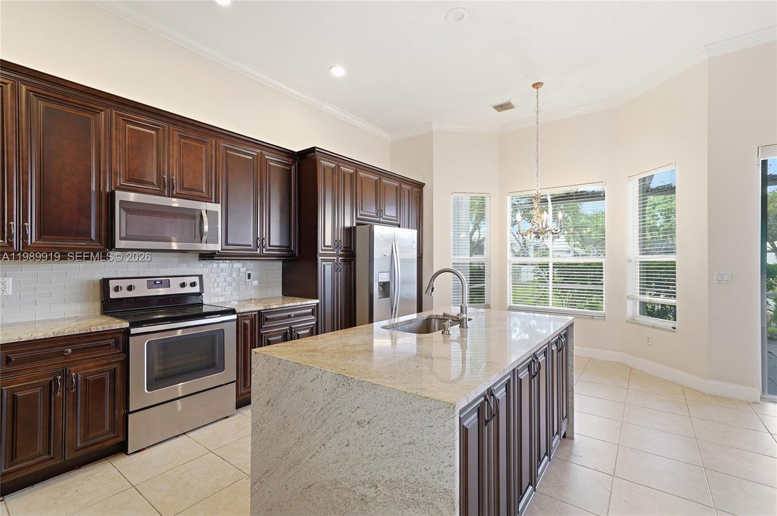 AVALON ESTATES - Residential