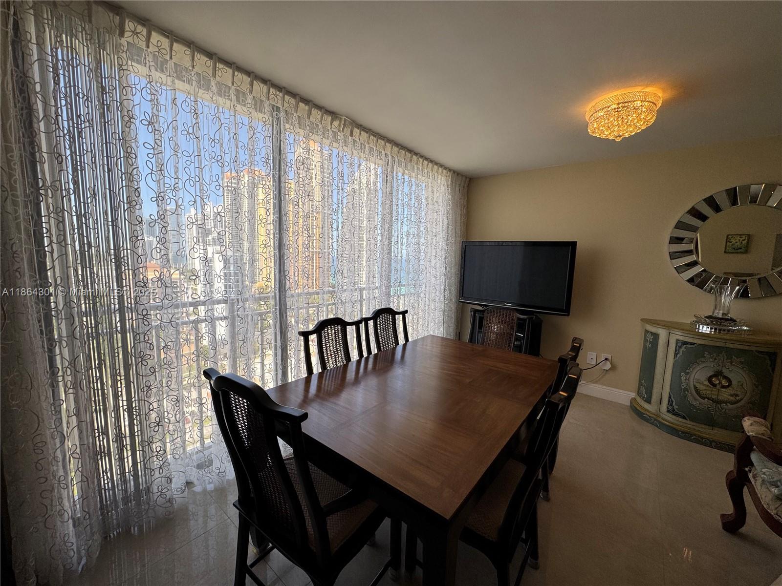 Winston Towers 600 studio apartment with panoramic views of Atlantic Ocean and Sunny Isles Beach. Fully furnished. Updated kitchen, wall unit with a lot of storage. Good for 1 or 2 people. Washer/dryer.