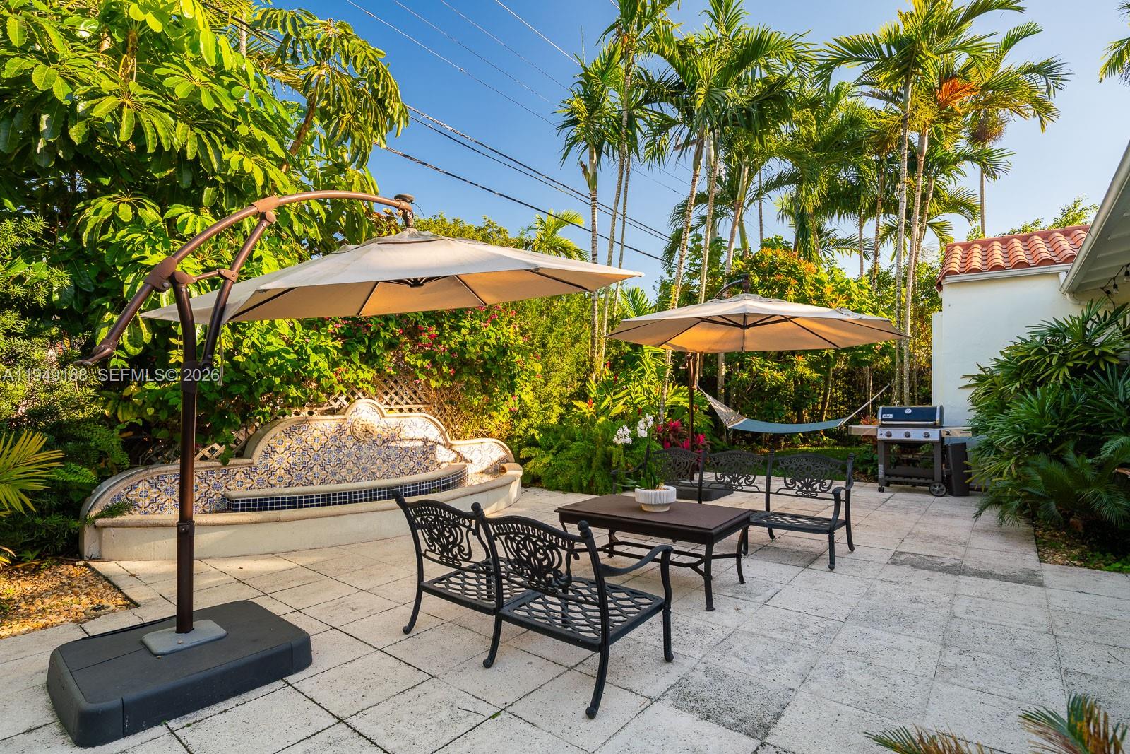 CORAL GABLES GRANADA SEC - Residential