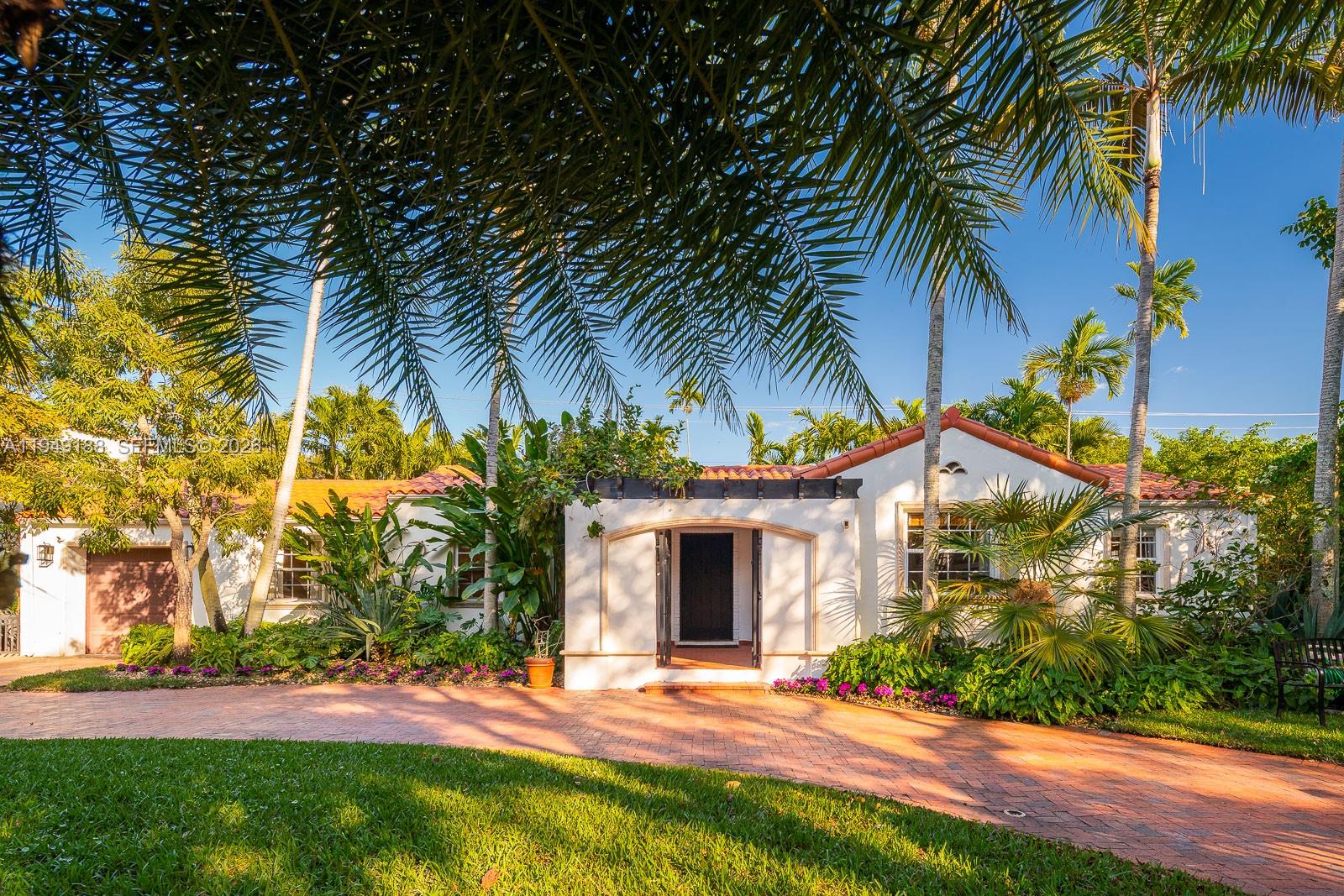 CORAL GABLES GRANADA SEC - Residential