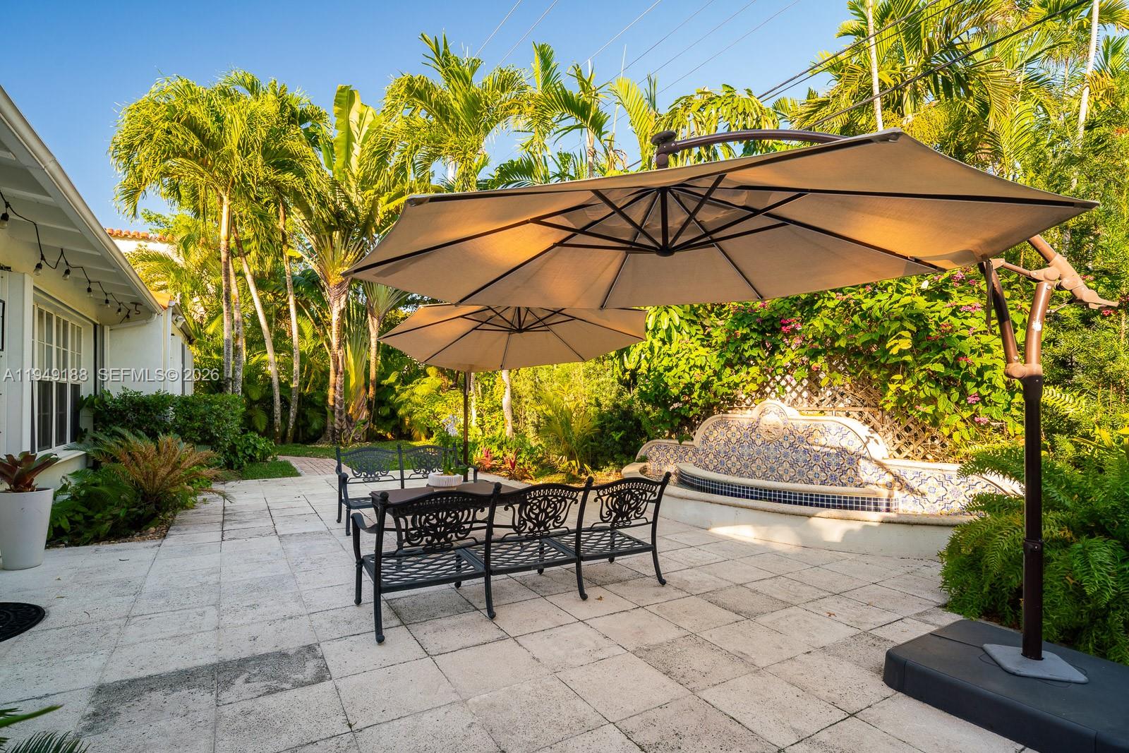 CORAL GABLES GRANADA SEC - Residential