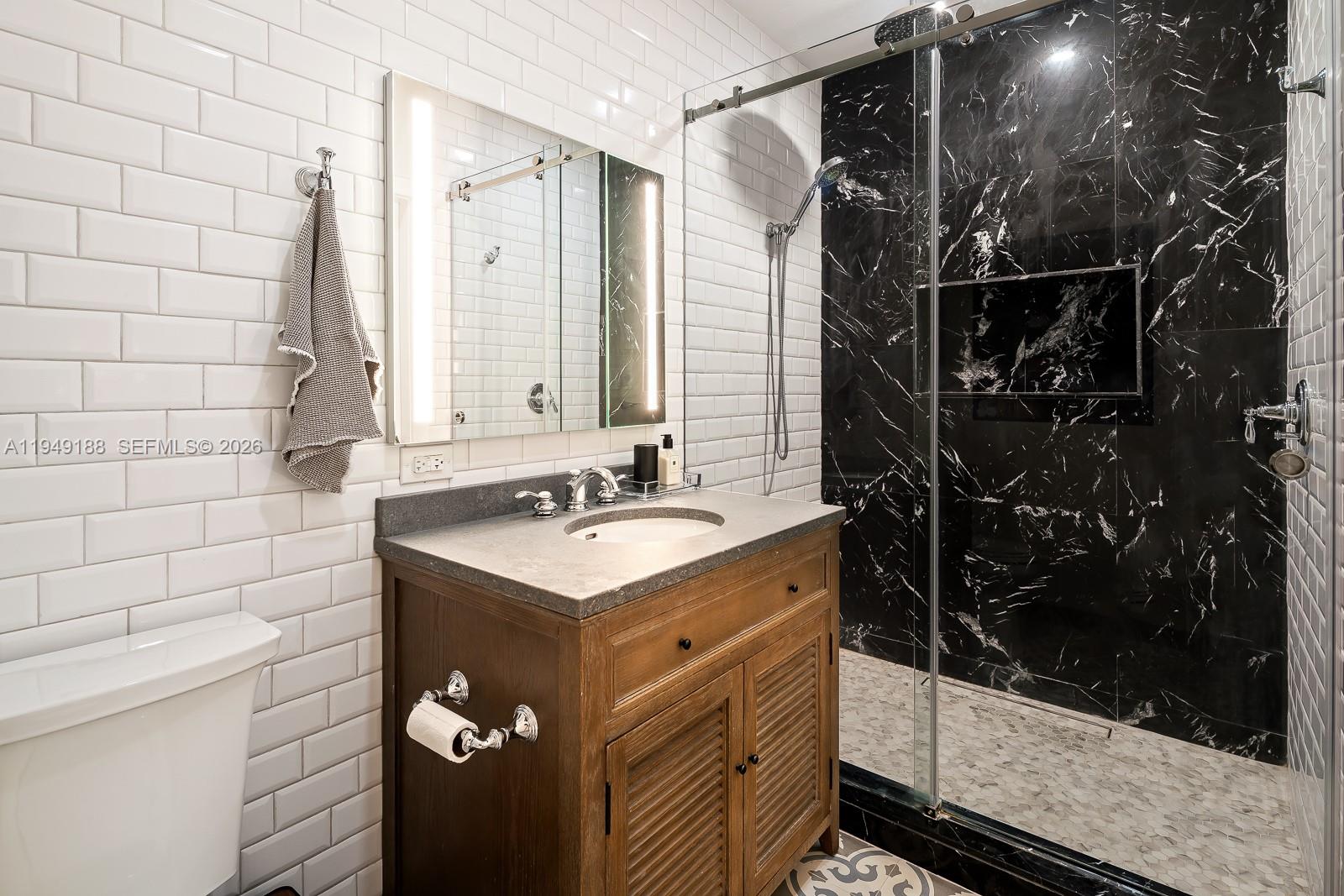 CORAL GABLES GRANADA SEC - Residential